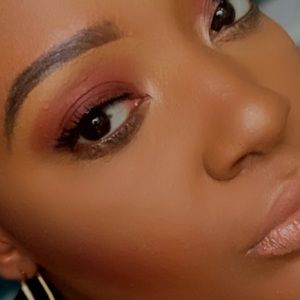 Meet your Posher, Ericka